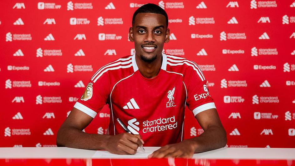 Alexander Isak joins Liverpool in Premier League 2025 summer transfer window for £129m