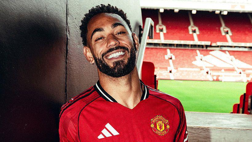 Matheus Cunha joins Manchester United in Premier League 2025 summer transfer window