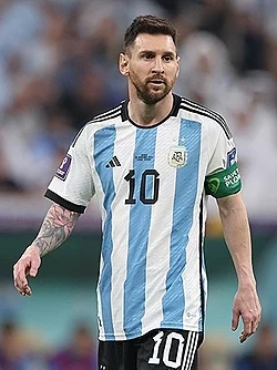 lionel-messi-top-10-greatest-footballers-of-all-time.jpg